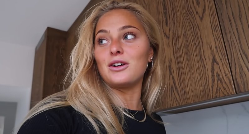 Alice Stenlöfs avslöjande – efter kompisens kontroversiella fråga: “Bukisar...” Alice Stenlöfs avslöjande – efter kompisens kontroversiella fråga: “Bukisar...”